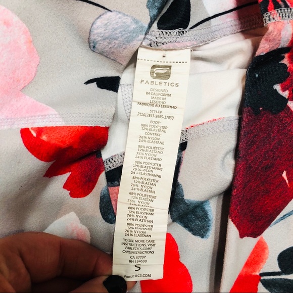 Fabletics Printed PowerHold Legging 0757 - Picture 5 of 8